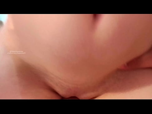 ❤️ Nire ahizparen gelan lo egiten eta horrela esnatu nintzen ❤️ Errusiar porno %eu.mailkassa.ruan