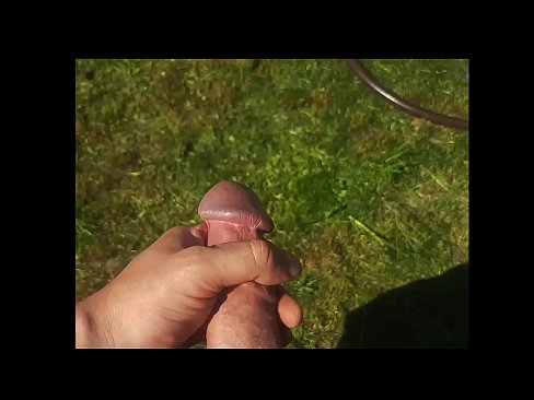 ❤️ Hottie beroa bere pussy arrosa izorratu egiten du eta udako lorategi batean squirt batekin esperma egiten du ❤️ Errusiar porno %eu.mailkassa.ruan